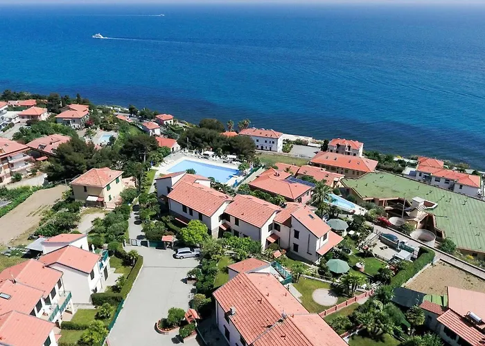 Le Margherite - Slr255 By Interhome Costarainera