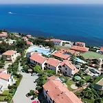 Le Margherite - Slr255 By Interhome Costarainera